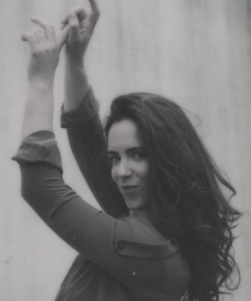 Amy Manson